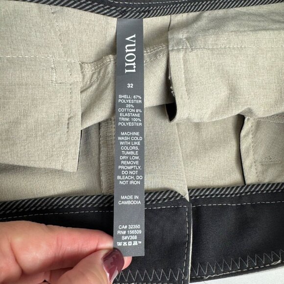 Vuori NEW Aim Shorts Khaki Men's 32 Performance Athletic Athleisure Preppy Golf - Picture 8 of 13